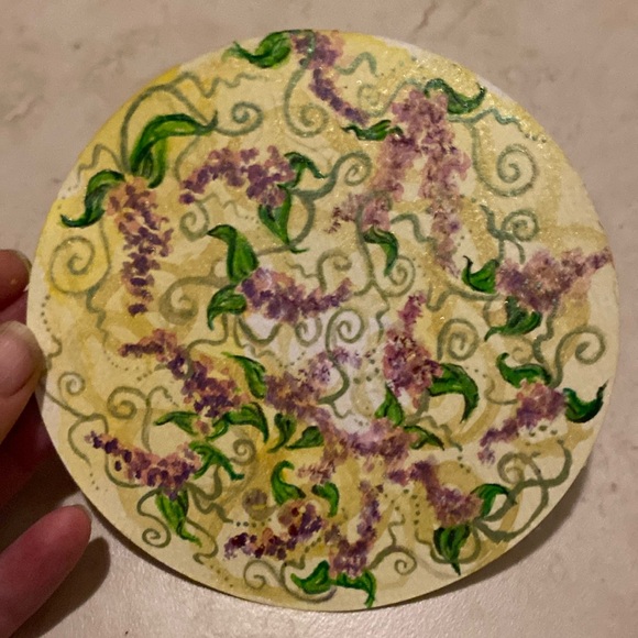 Unframed Original Art Round Watercolour Painting of Lilacs with Leaves & Vines - Picture 1 of 3